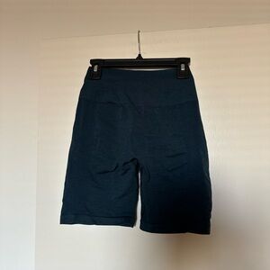 Alphalete OG amplify biker shorts - dark water teal